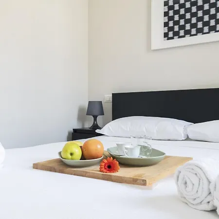 Easylife - Elegante Penthouse Sui Navigli Mediolan