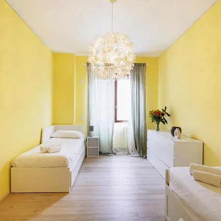 Apartament Easylife - Elegante Penthouse Sui Navigli *